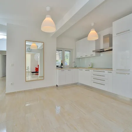 Mia Ii Apartment